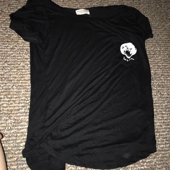 Flowery black top with writing on it - Picture 1 of 2